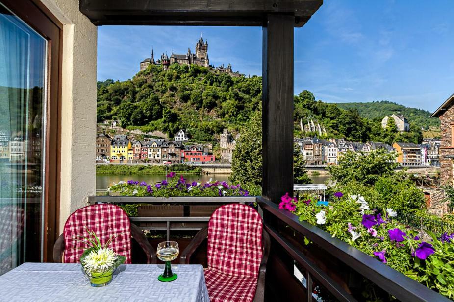 Apartments Haus Daniela Cochem Eksteriør bilde